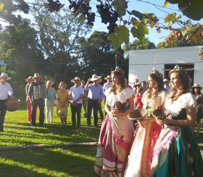 Evento realizado na tarde do dia 22, na comunidade de São João, marcou a abertura oficial da colheita. (Foto/ Mirian Spuldaro)