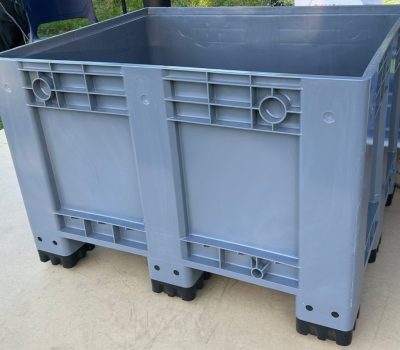 Bins injetados reforço adequado para cargas elevadas e empilhamento seguro