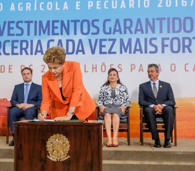 Presidente Dilma Rousseff durante cerimônia de Lançamento do Plano Agrícola e Pecuário 2016/2017 no Palácio do Planalto. Foto: Roberto Stuckert Filho/PR