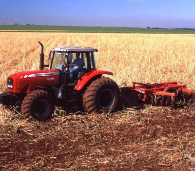 maquina-agricola