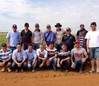 visita-agricultores-flores-minas-gerais_